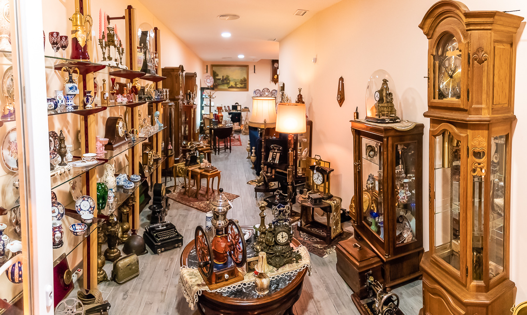 tienda de antigüedades y decoración en Sevilla
